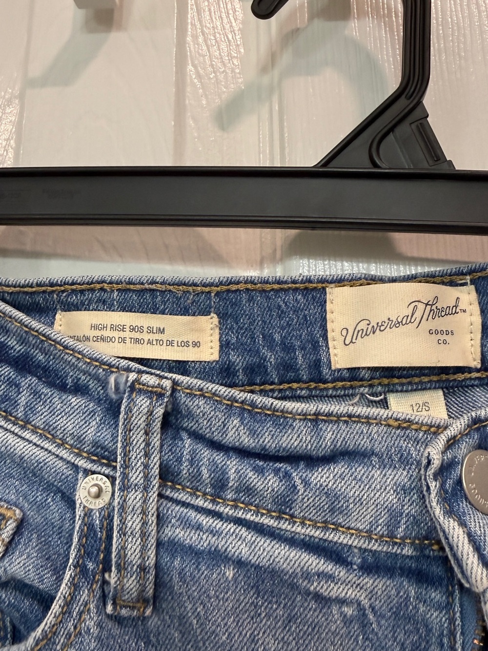 Universal Thread High Rise 90s Slim - Picture 2 of 3